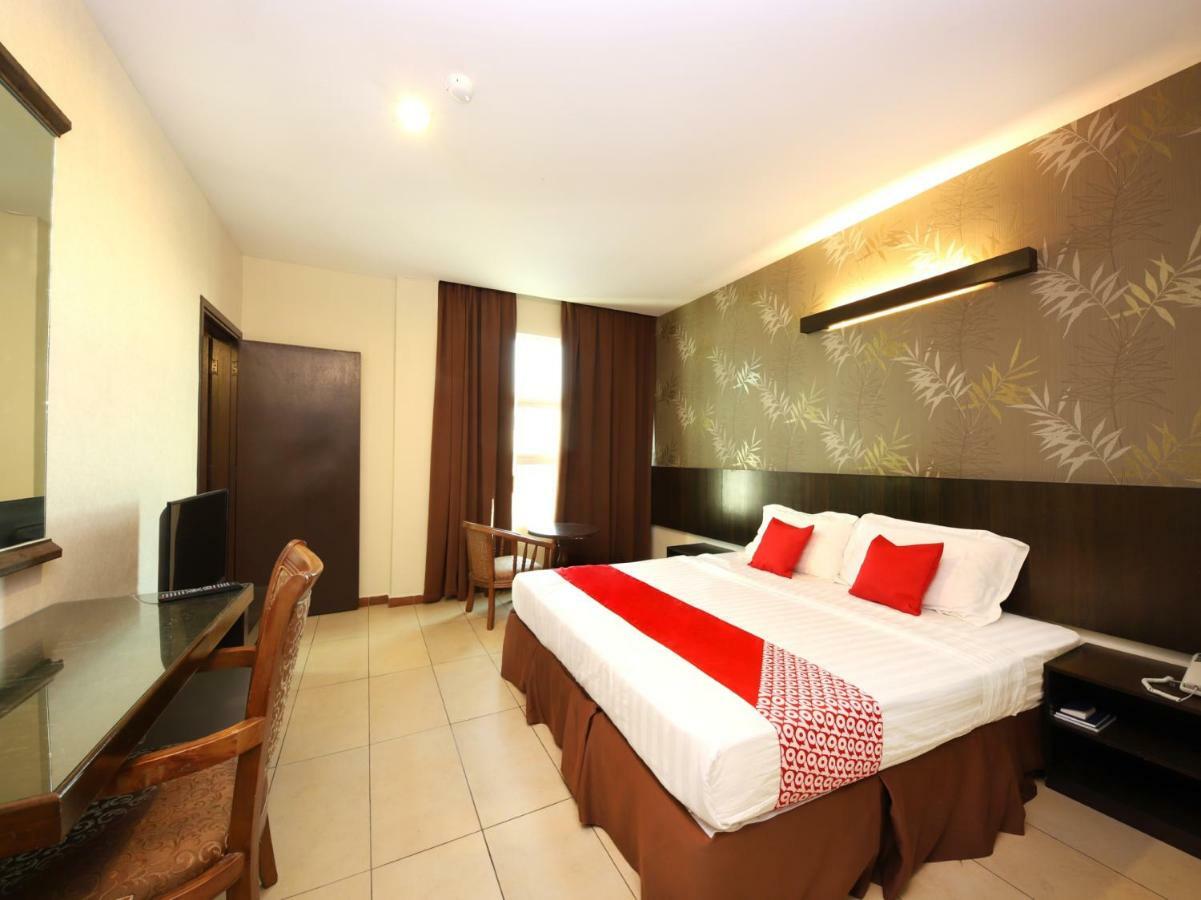 Hotel Bei King Sitiawan Exterior photo